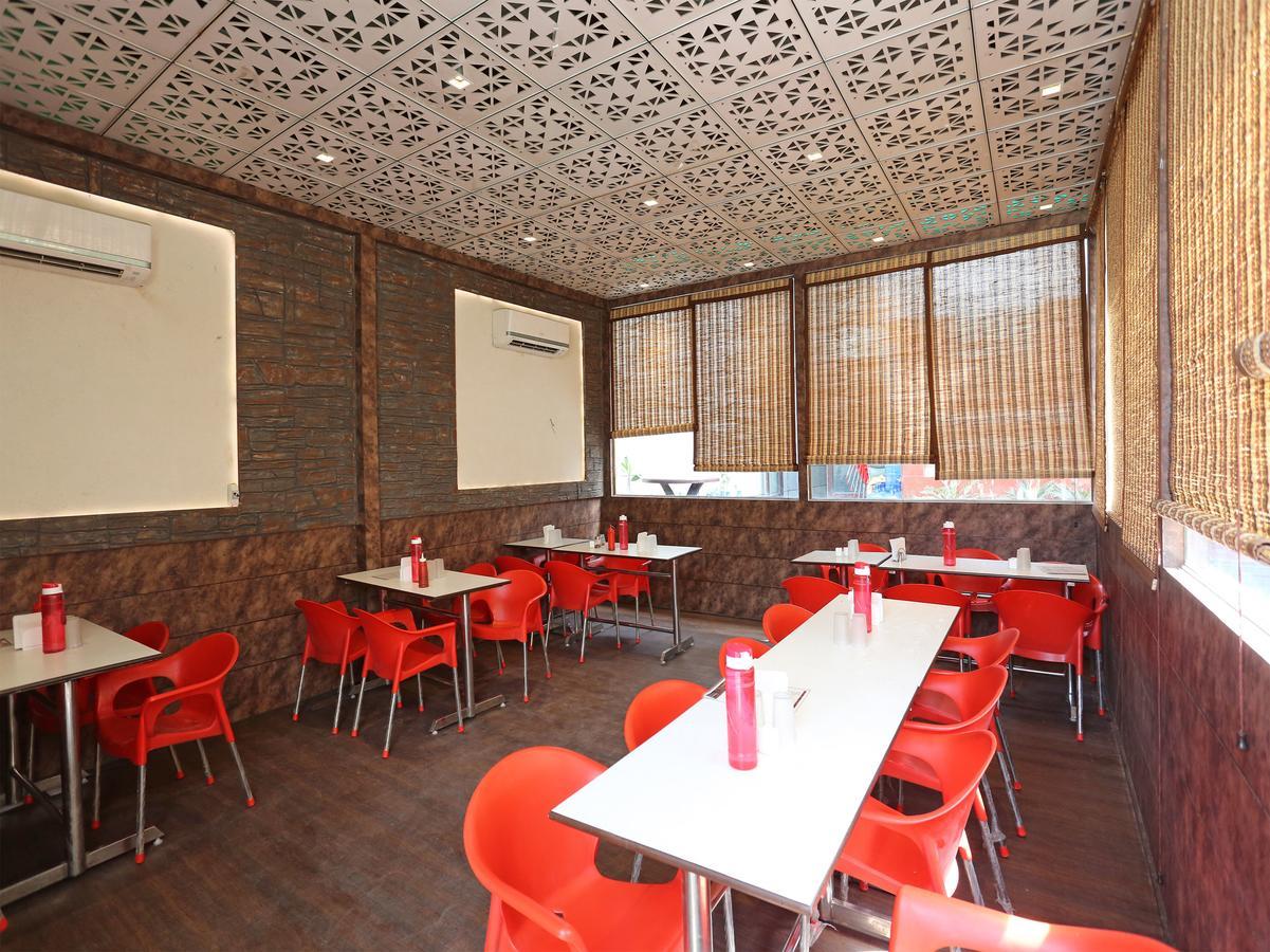 Sheel Gopal Vision Hotel Mathura Ngoại thất bức ảnh
