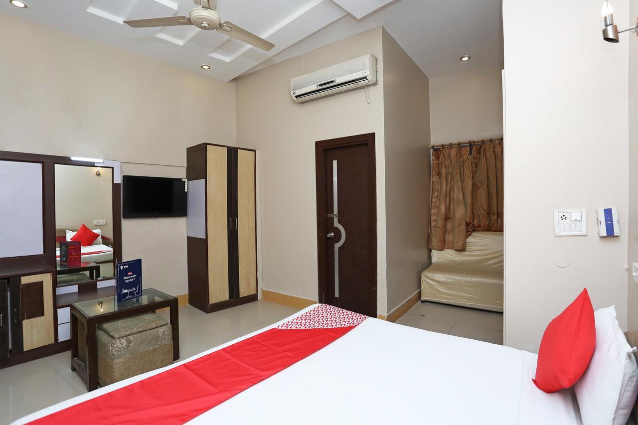 Sheel Gopal Vision Hotel Mathura Ngoại thất bức ảnh